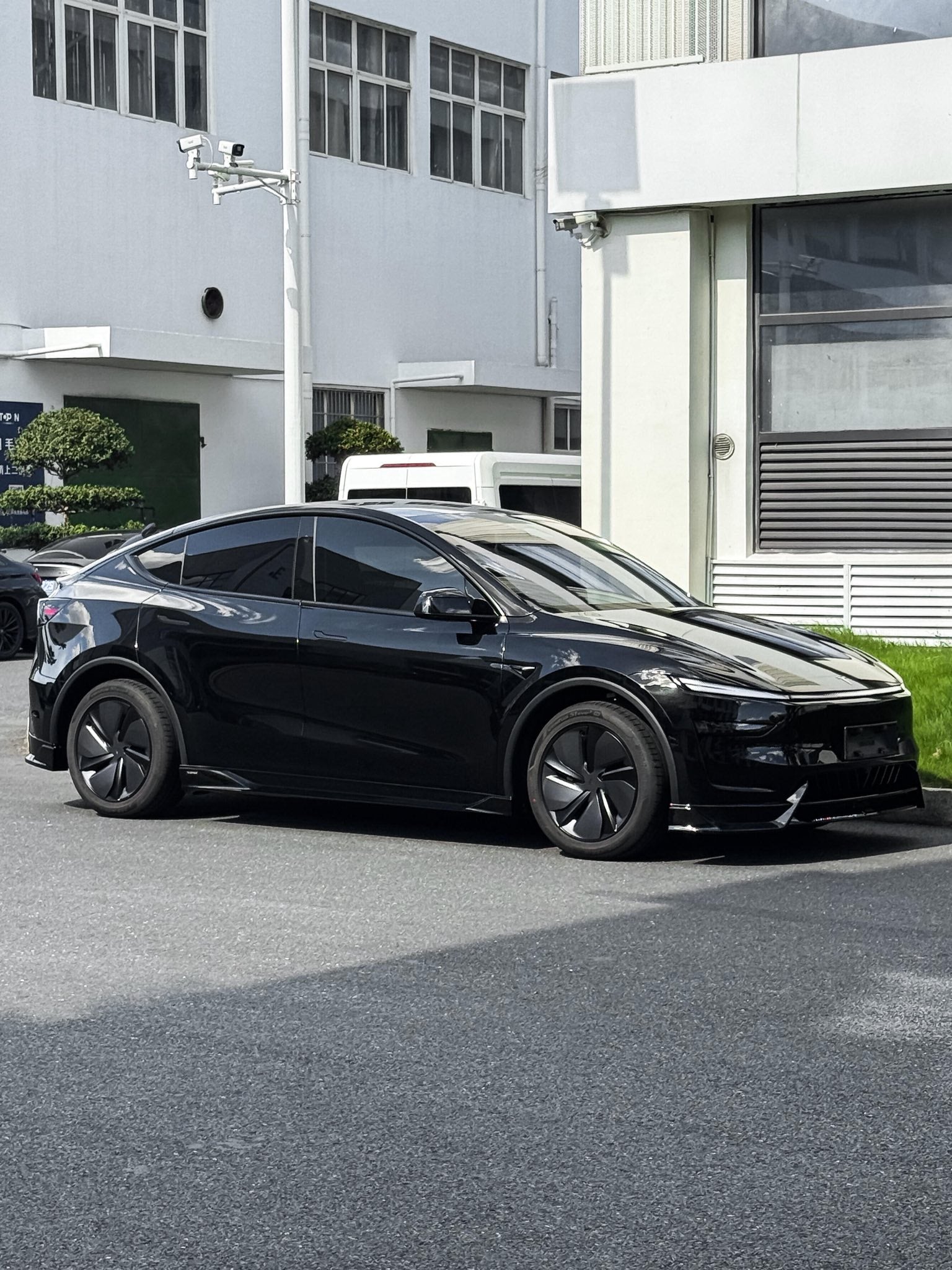Yofer Pro Package Body Kit for Tesla Model Y Juniper 2026+ | Premium PP Polypropylene Aero Upgrade Exterior Kit