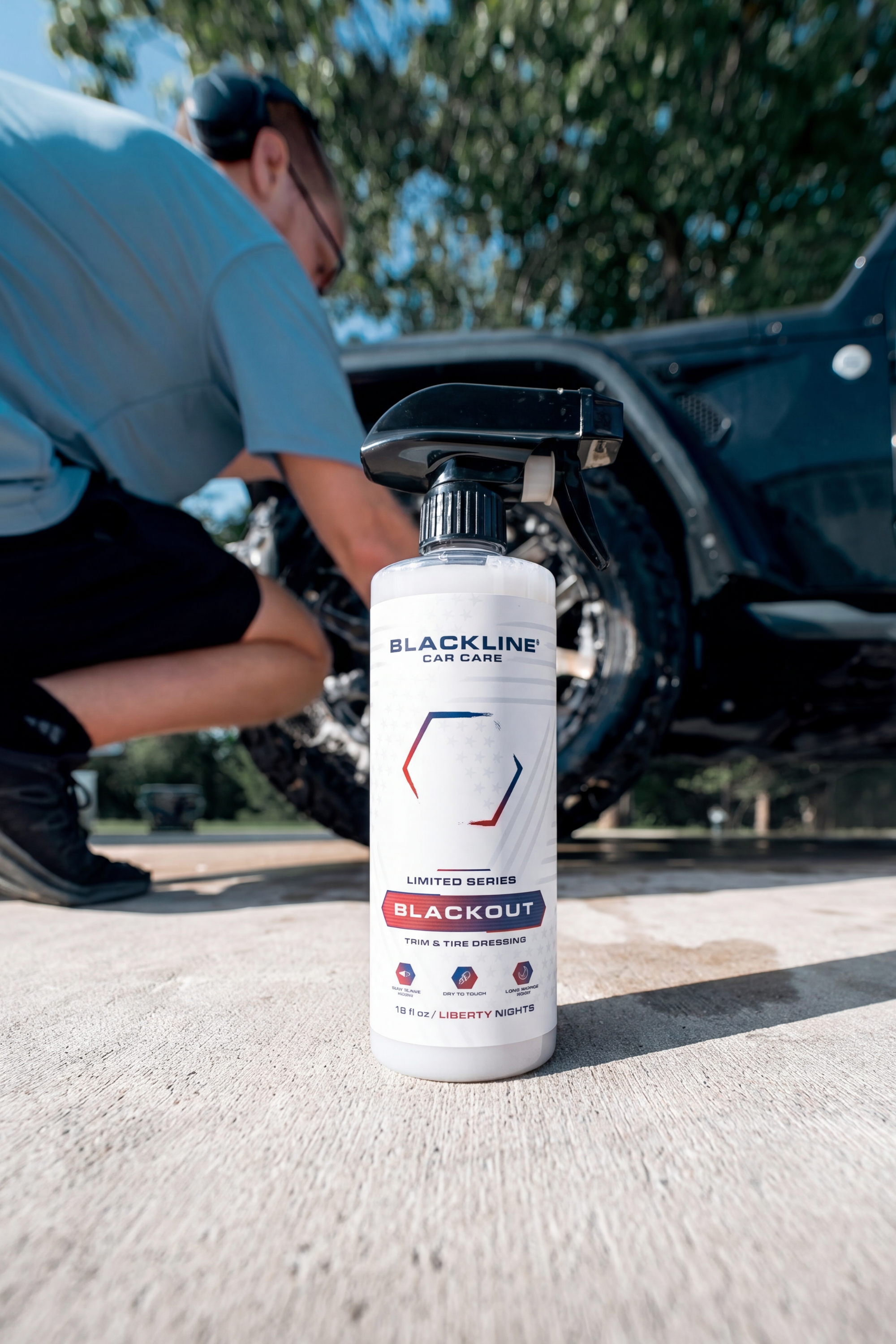 BLACKLINE® BLACKOUT TRIM & TIRE DRESSING