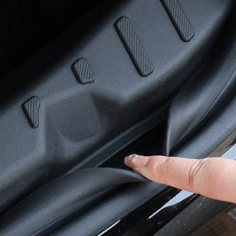 Trunk Sill Protector for Model 3 Highland |