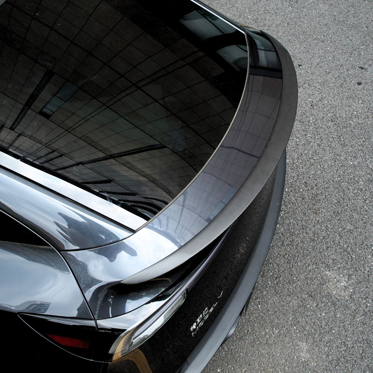 Performance Style Dry Carbon Fiber Spoiler for Model Y Juniper 2025+ |