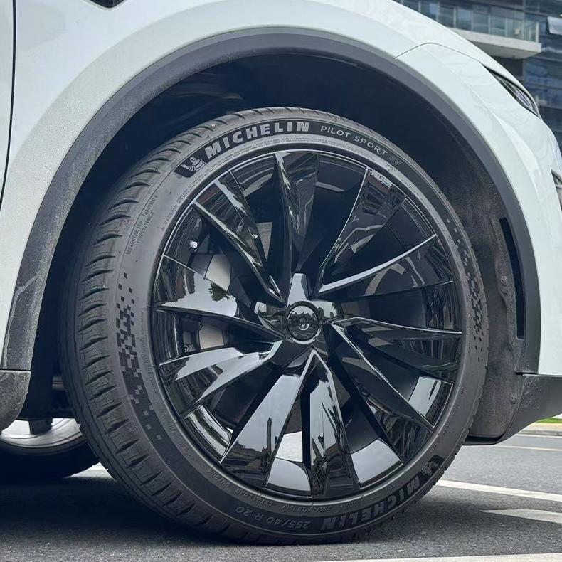 20″ Helix Wheel Covers for Model Y Juniper