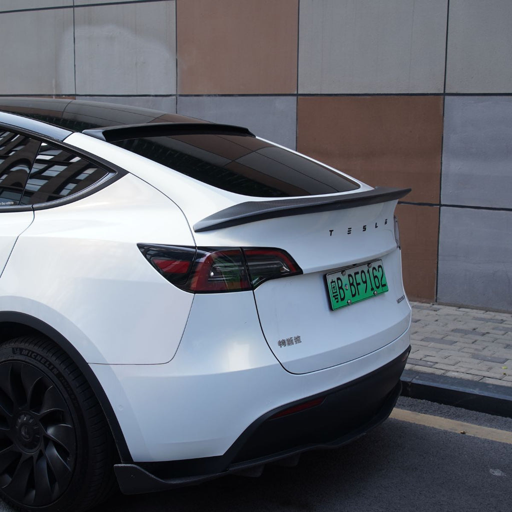 Model Y / 3 Spoiler V-Style - Carbon Fiber Exterior Mods