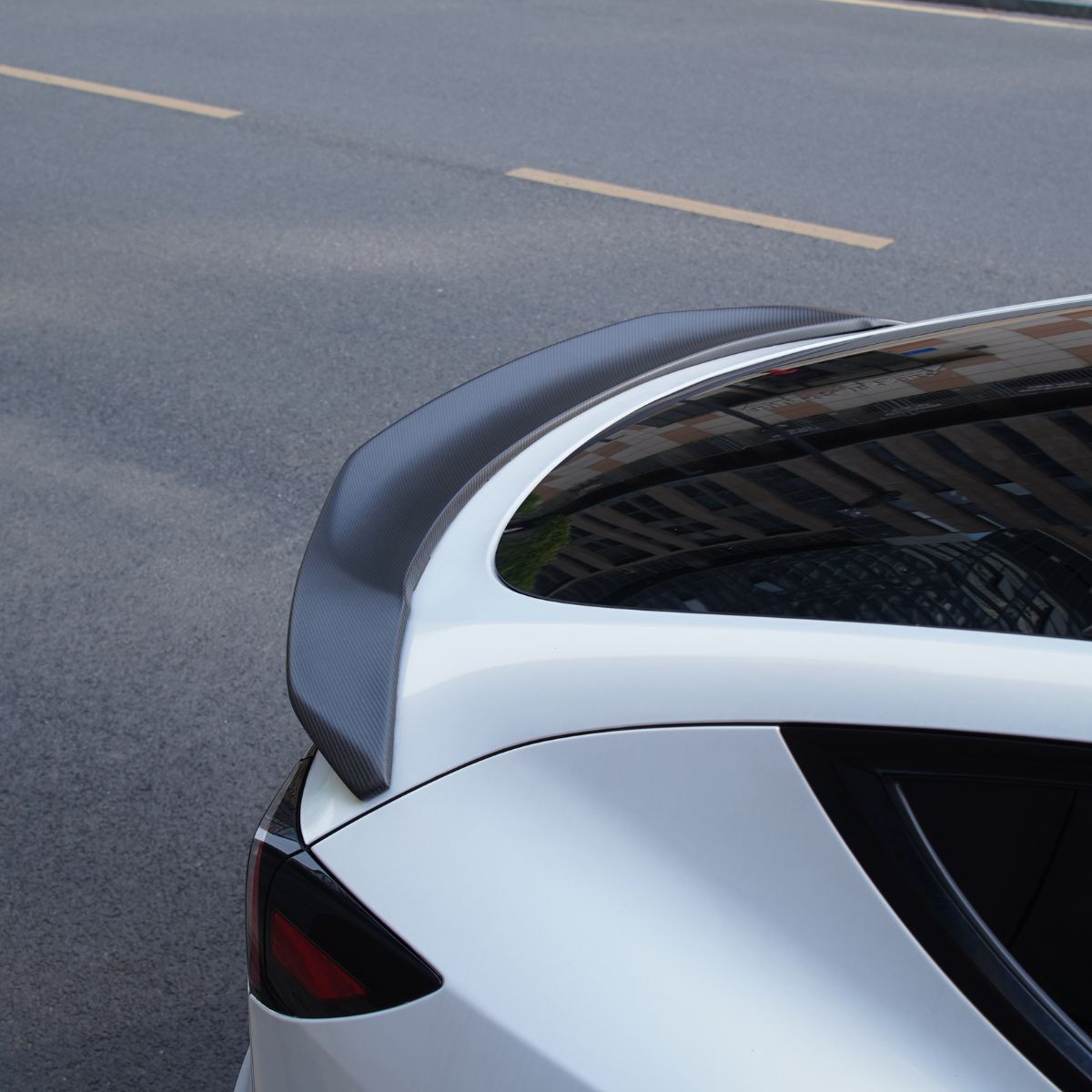 Model Y / 3 Spoiler V-Style - Carbon Fiber Exterior Mods