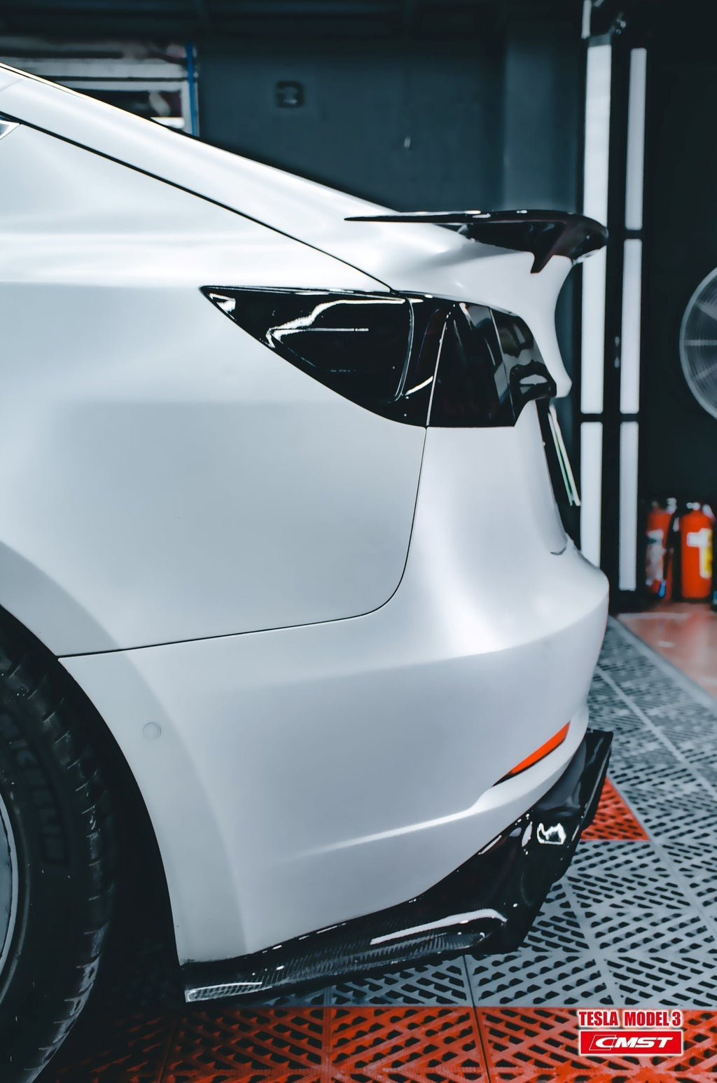 Tesla Model 3 Carbon Fiber Rear Spoiler Ver.3