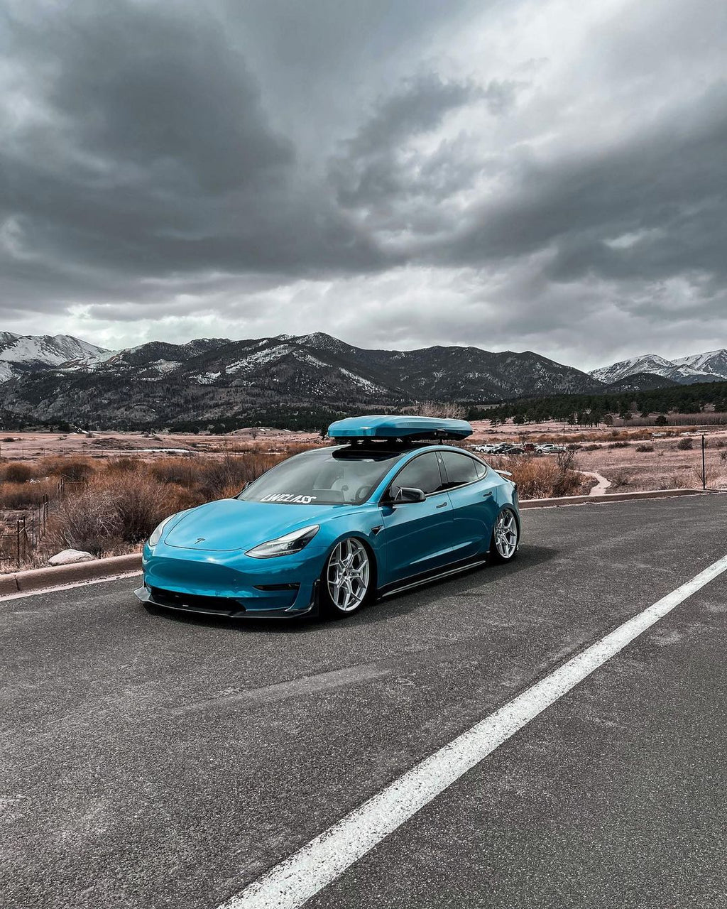 Tesla Model 3 Carbon Fiber Rear Spoiler Ver.3