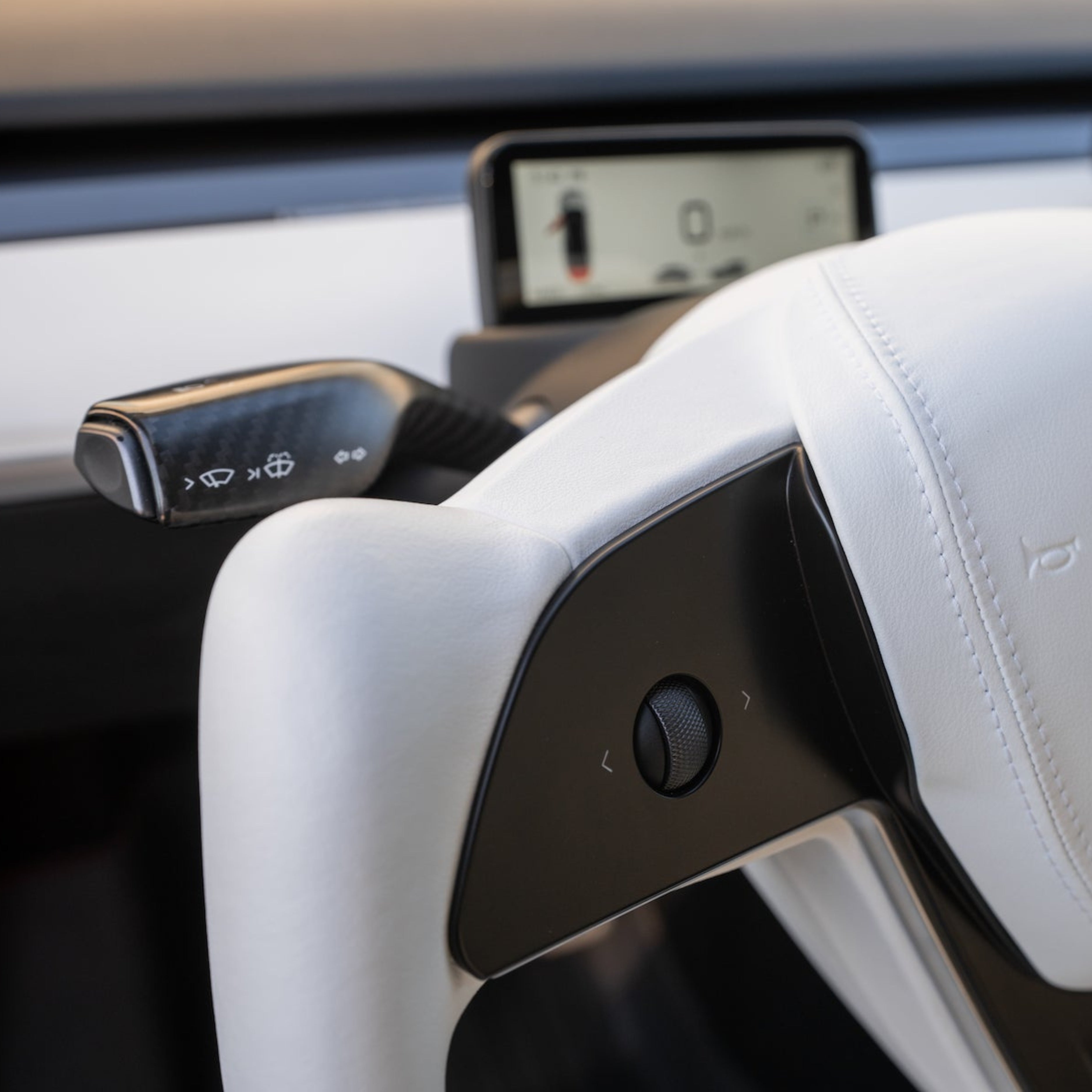 Yoke Plaid Steering Wheel for Tesla Model 3 / Y【White Leather】